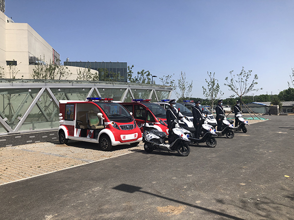 北京電影學院電動巡邏車上崗(圖2)