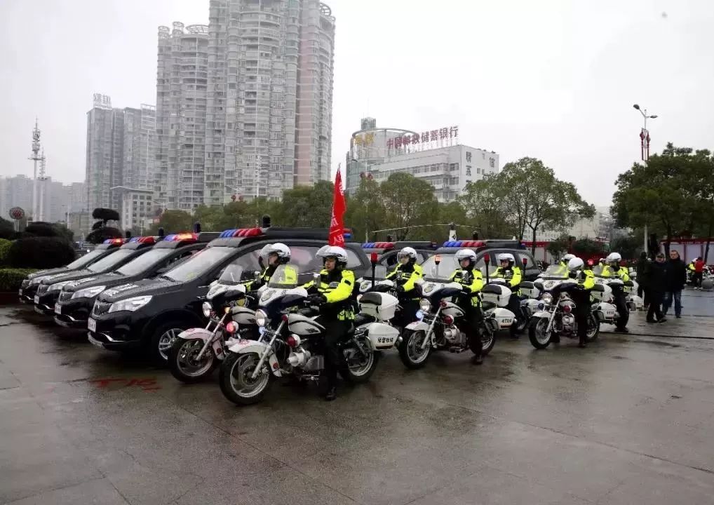 敢想苦干 奮勇爭先||衡陽公安五年逐夢路 城市快警顯神威(圖2) 敢想苦干 奮勇爭先||衡陽公安五年逐夢路 城市快警顯神威(圖2)