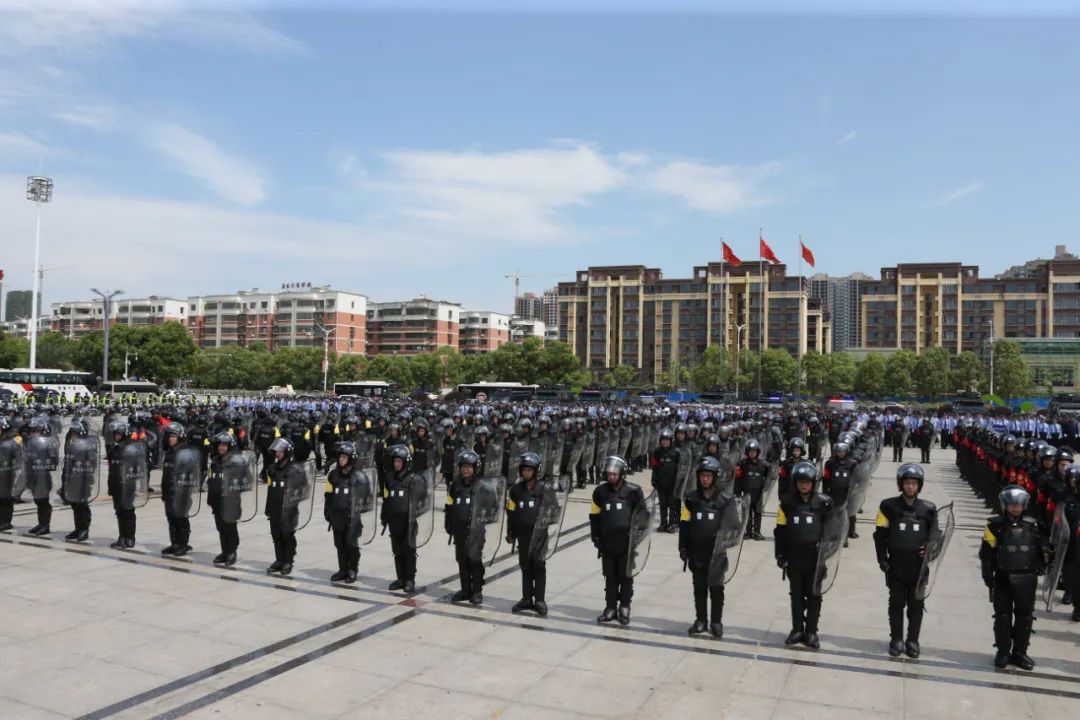 敢想苦干 奮勇爭先||衡陽公安五年逐夢路 城市快警顯神威(圖1) 敢想苦干 奮勇爭先||衡陽公安五年逐夢路 城市快警顯神威(圖1)