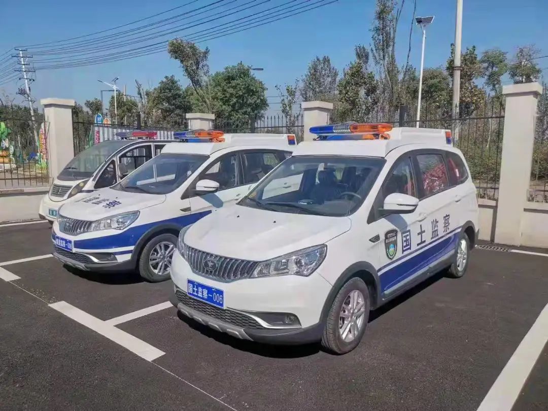 安徽淮北電動執(zhí)法車上崗(圖2) 安徽淮北電動執(zhí)法車上崗(圖2)