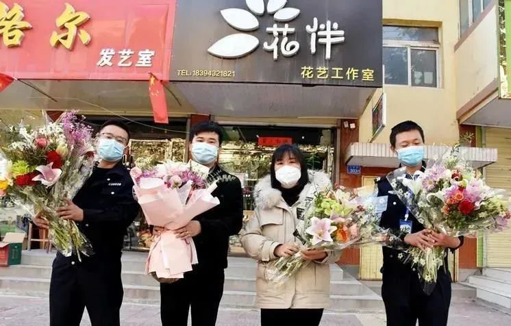 【戰(zhàn)疫情】一碗飯、一束花，一絲情……(圖3)