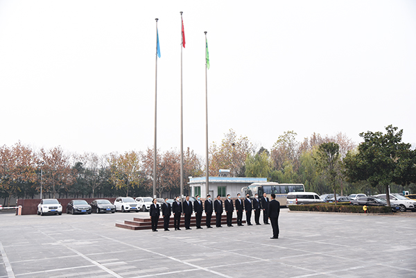 公司是船 我是船員||森源鴻馬召開營銷總結(jié)暨決戰(zhàn)30天經(jīng)營動員會(圖5)
