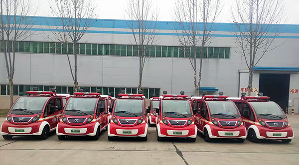河南12臺(tái)移動(dòng)微型消防站發(fā)車(圖1)