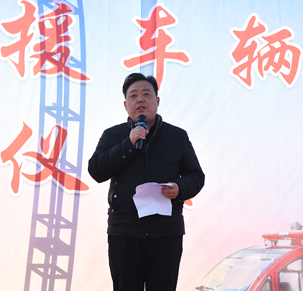 河南應(yīng)急救援中心向全省優(yōu)秀基層單位捐贈(zèng)電動(dòng)消防巡邏車(圖5) 河南應(yīng)急救援中心向全省優(yōu)秀基層單位捐贈(zèng)電動(dòng)消防巡邏車(圖5)