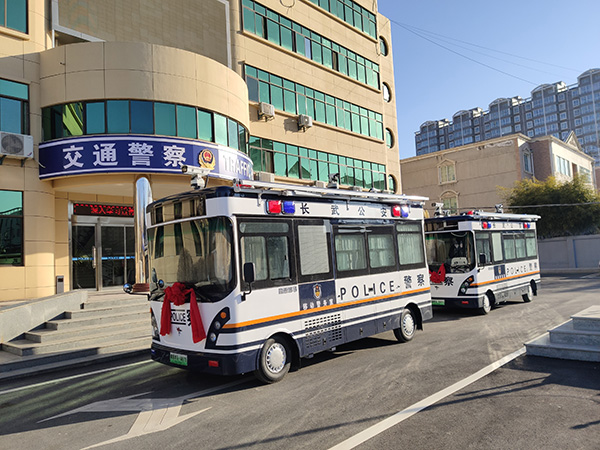 防疫便民提效率||陜西長(zhǎng)武縣移動(dòng)警務(wù)室上崗(圖3)