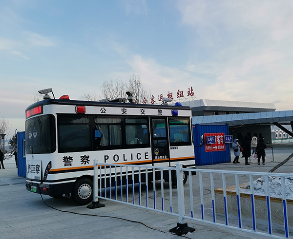黑龍江勃利縣移動(dòng)警務(wù)室上崗執(zhí)勤(圖3)