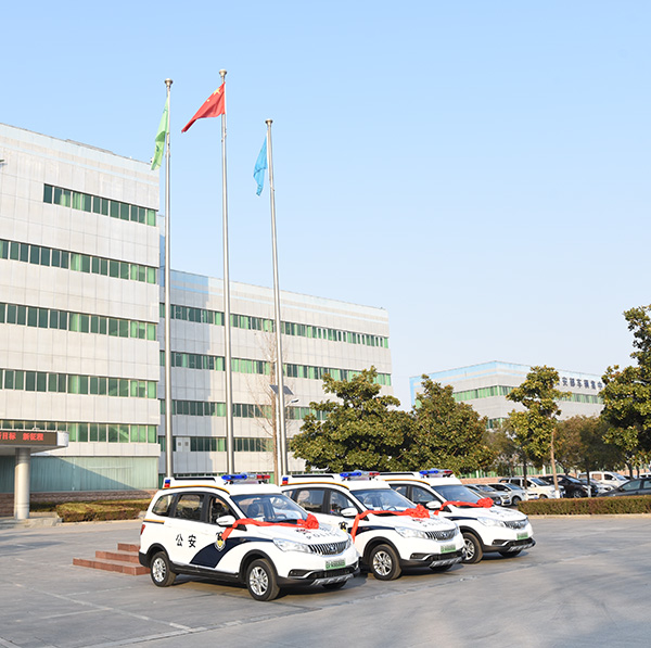 湖北武漢采購(gòu)電動(dòng)巡邏車(圖2)