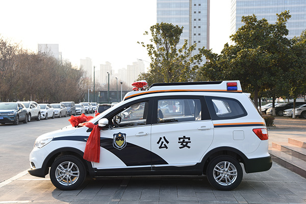 湖北武漢采購(gòu)電動(dòng)巡邏車(圖5)