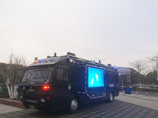 精準防控、高效服務(wù)||安徽懷寧縣移動警務(wù)站正式上崗(圖2)
