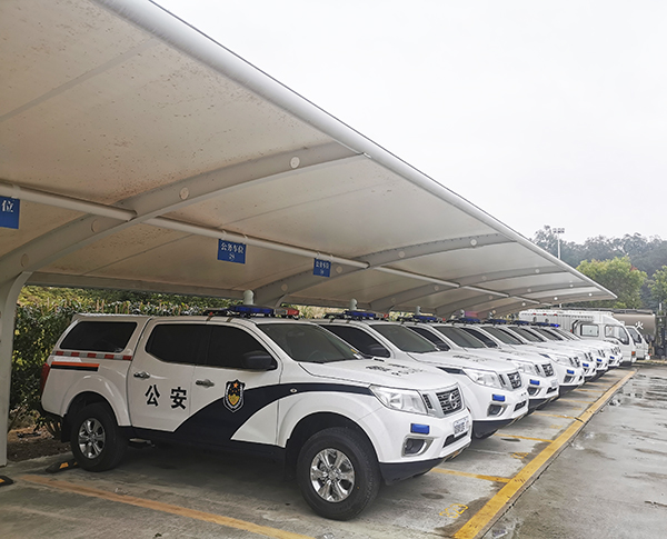 【科技強警】廣東江門警用多功能巡邏車為一線民警執(zhí)勤執(zhí)法添“利器”(圖2) 【科技強警】廣東江門警用多功能巡邏車為一線民警執(zhí)勤執(zhí)法添“利器”(圖2)
