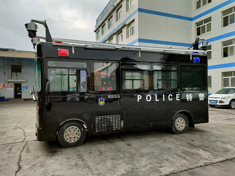 四川宜賓移動警務(wù)室列裝上崗||為治安管理注入新活力(圖4) 四川宜賓移動警務(wù)室列裝上崗||為治安管理注入新活力(圖4)