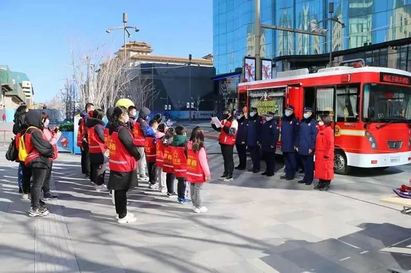 消防志愿服務(wù)“溫暖北京城”(圖5) 消防志愿服務(wù)“溫暖北京城”(圖5)