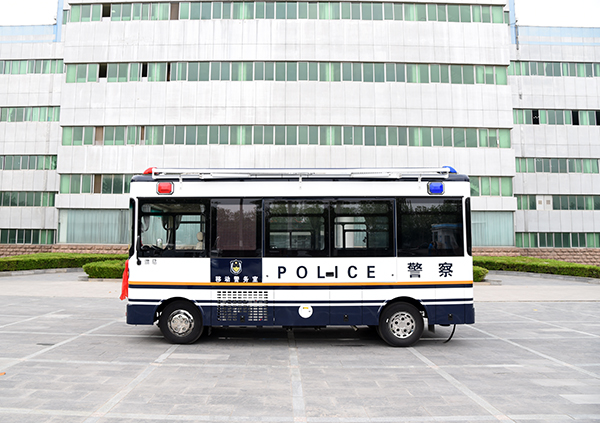 打開警務(wù)服務(wù)零距離||內(nèi)蒙古錫林郭勒盟蘇尼特左旗采購移動警務(wù)室(圖5) 打開警務(wù)服務(wù)零距離||內(nèi)蒙古錫林郭勒盟蘇尼特左旗采購移動警務(wù)室(圖5)