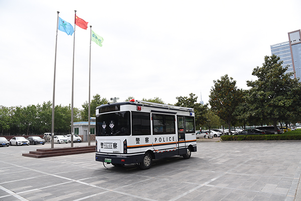 安徽安慶市采購(gòu)移動(dòng)警務(wù)室||為疫情防控再添翅膀(圖6) 安徽安慶市采購(gòu)移動(dòng)警務(wù)室||為疫情防控再添翅膀(圖6)