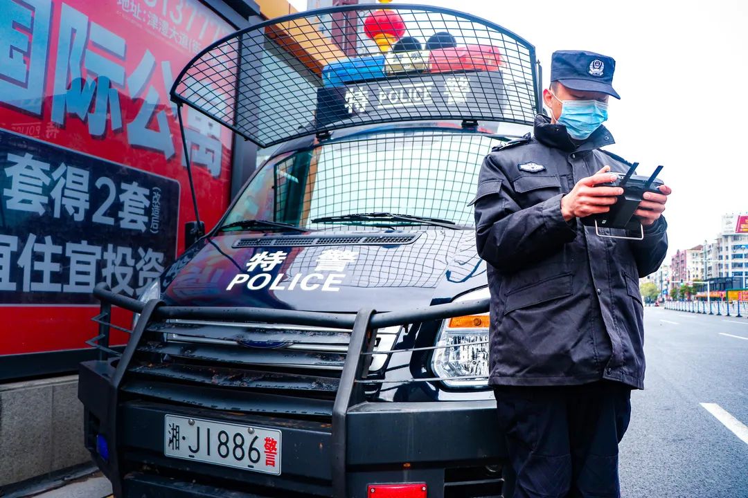 【抗擊疫情】“疫”線警彩 “輔”力全開！(圖8)
