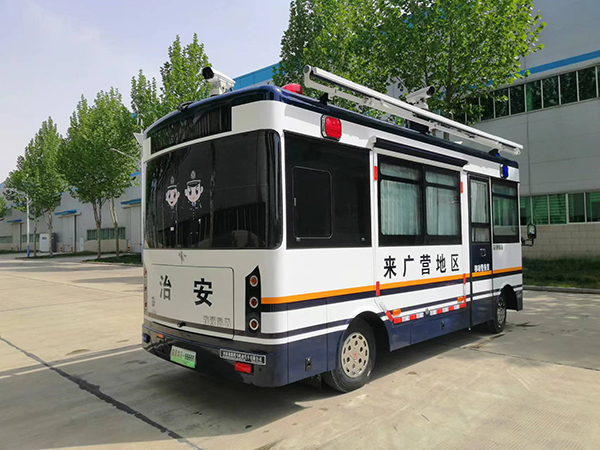 森源鴻馬移動(dòng)警務(wù)室服務(wù)首都||筑牢安全防控屏障(圖6) 森源鴻馬移動(dòng)警務(wù)室服務(wù)首都||筑牢安全防控屏障(圖6)