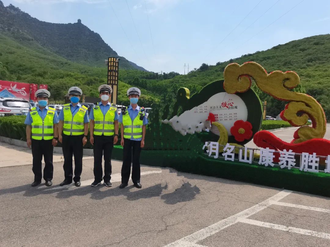 百姓“粽”享端午 交警傾情守護(圖4)