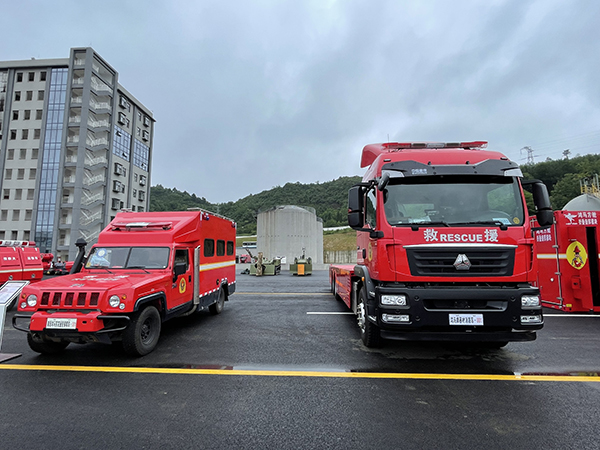貴州省消防救援總隊(duì)召開2022年后勤工作會(huì)議||森源鴻馬“1+N”智能方艙現(xiàn)場(chǎng)觀摩(圖2) 貴州省消防救援總隊(duì)召開2022年后勤工作會(huì)議||森源鴻馬“1+N”智能方艙現(xiàn)場(chǎng)觀摩(圖2)