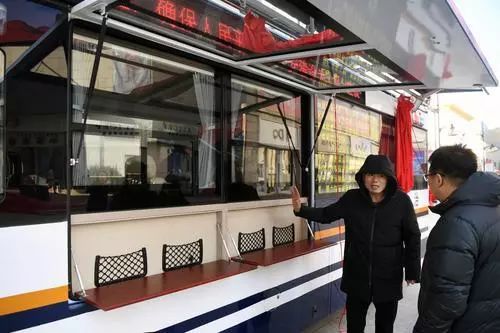 打通智慧警務(wù)最后一公里||移動(dòng)警務(wù)室“小平臺(tái)”變身“大舞臺(tái)”(圖7) 打通智慧警務(wù)最后一公里||移動(dòng)警務(wù)室“小平臺(tái)”變身“大舞臺(tái)”(圖7)