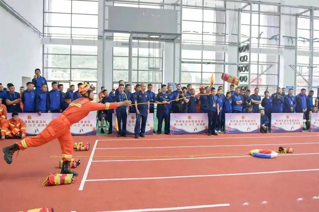 貴州省消防救援總隊第一屆“火焰藍”運動會隆重開幕||森源鴻馬智能指揮方艙(圖3)