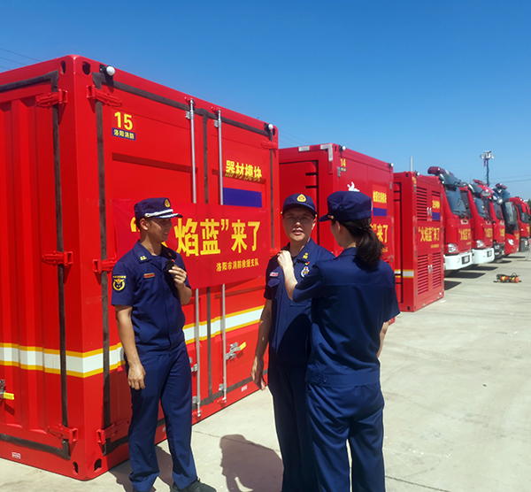 森源鴻馬智能方艙圓滿(mǎn)完成河南省抗洪搶險(xiǎn)跨區(qū)域綜合實(shí)戰(zhàn)拉練(圖7) 森源鴻馬智能方艙圓滿(mǎn)完成河南省抗洪搶險(xiǎn)跨區(qū)域綜合實(shí)戰(zhàn)拉練(圖7)