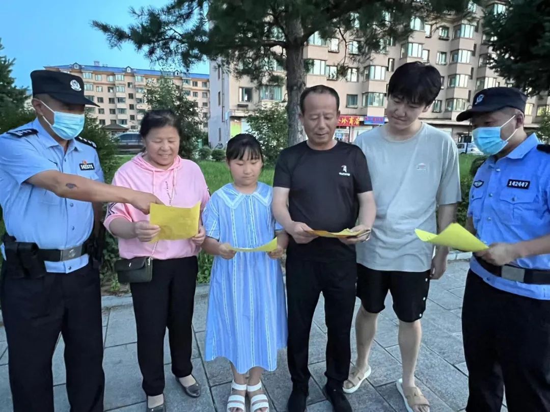 加強夜間巡邏防控 守護轄區(qū)安全||圖強分局夏季夜巡專項行動有序開展(圖5) 加強夜間巡邏防控 守護轄區(qū)安全||圖強分局夏季夜巡專項行動有序開展(圖5)