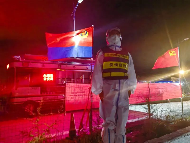 永靖公安||每一滴汗水都是守護(hù)(圖1) 永靖公安||每一滴汗水都是守護(hù)(圖1)