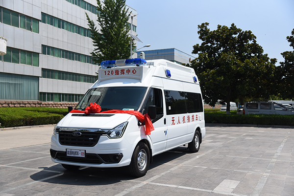 河南信陽120指揮中心采購無人機(jī)指揮車(圖3) 河南信陽120指揮中心采購無人機(jī)指揮車(圖3)