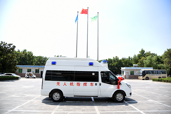 河南信陽120指揮中心采購無人機(jī)指揮車(圖5) 河南信陽120指揮中心采購無人機(jī)指揮車(圖5)