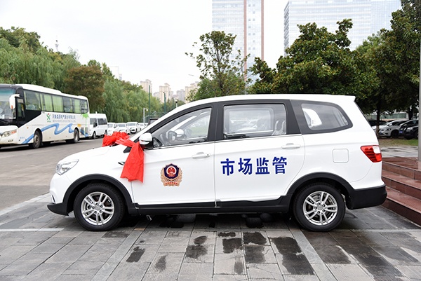 寧夏鹽池縣采購電動(dòng)執(zhí)法車(圖5) 寧夏鹽池縣采購電動(dòng)執(zhí)法車(圖5)