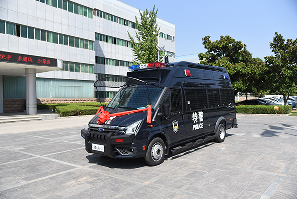 安徽阜南縣采購(gòu)防暴運(yùn)兵車(圖2) 安徽阜南縣采購(gòu)防暴運(yùn)兵車(圖2)
