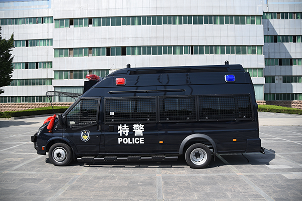 安徽阜南縣采購(gòu)防暴運(yùn)兵車(圖4) 安徽阜南縣采購(gòu)防暴運(yùn)兵車(圖4)