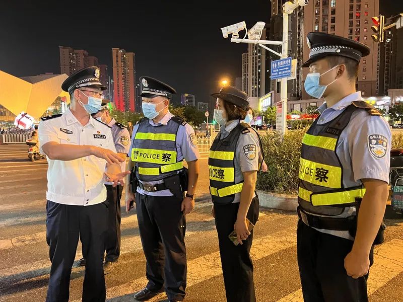 再出擊再發(fā)力！豐澤公安持續(xù)掀起夏夜治安巡查宣防行動(dòng)熱潮(圖2)