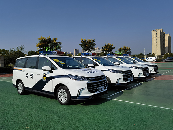 維護治安 震懾犯罪||安徽阜南縣多功能押解車上崗(圖2) 維護治安 震懾犯罪||安徽阜南縣多功能押解車上崗(圖2)