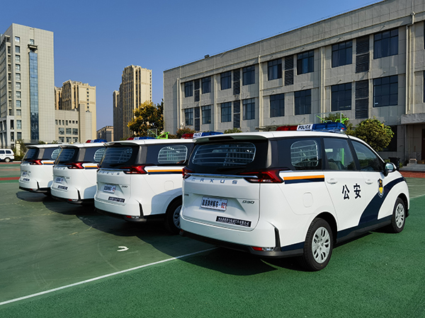 維護治安 震懾犯罪||安徽阜南縣多功能押解車上崗(圖5) 維護治安 震懾犯罪||安徽阜南縣多功能押解車上崗(圖5)