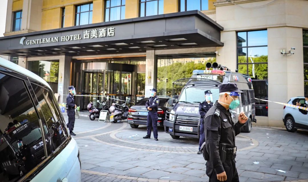 全警動員，全力以赴，在疫情防控一線彰顯公安擔當(圖1)