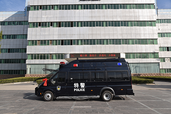 護(hù)航二十大 科技保平安||安徽界首市采購(gòu)防暴運(yùn)兵車(圖4) 護(hù)航二十大 科技保平安||安徽界首市采購(gòu)防暴運(yùn)兵車(圖4)