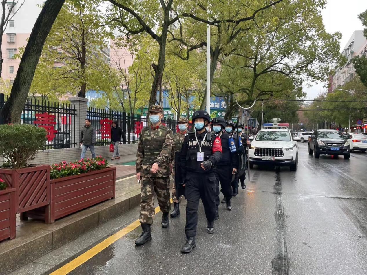 衡陽縣巡特警“四崗聯(lián)動”標準化，為民守護保平安！(圖2)