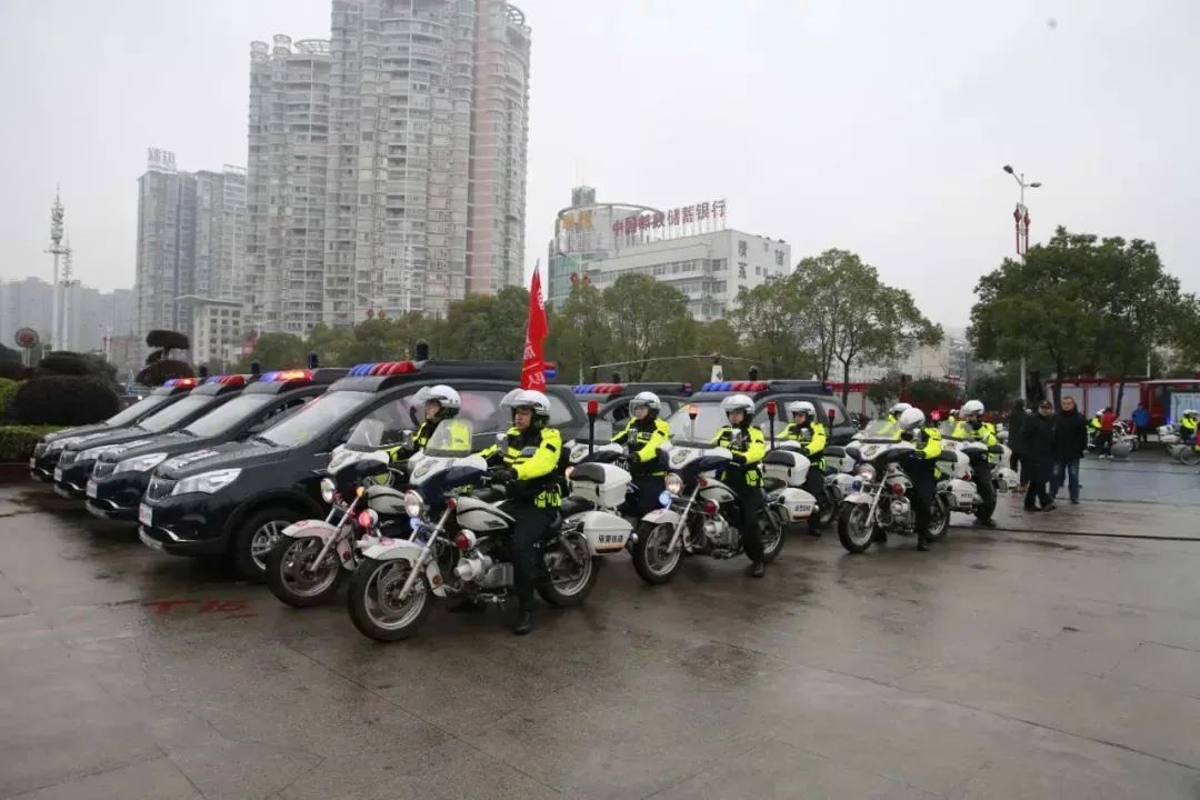 城市快警守護(hù)平安“加速度”(圖2) 城市快警守護(hù)平安“加速度”(圖2)