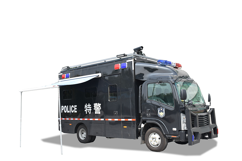森源鴻馬重磅推出治安卡口拒馬裝備車(圖2) 森源鴻馬重磅推出治安卡口拒馬裝備車(圖2)