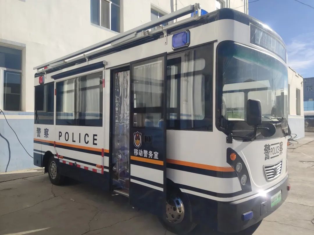 青海省海晏縣智慧警務(wù)便民工作站上崗(圖2) 青海省海晏縣智慧警務(wù)便民工作站上崗(圖2)
