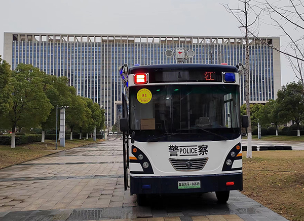 智慧警務(wù)再添翅膀||江蘇淮安市移動警務(wù)室列裝(圖1) 智慧警務(wù)再添翅膀||江蘇淮安市移動警務(wù)室列裝(圖1)