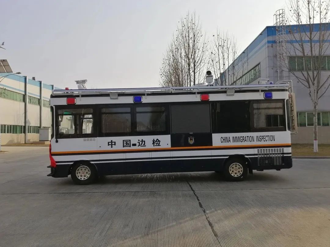 森源鴻馬智慧警務(wù)便民工作站發(fā)往山東(圖3) 森源鴻馬智慧警務(wù)便民工作站發(fā)往山東(圖3)