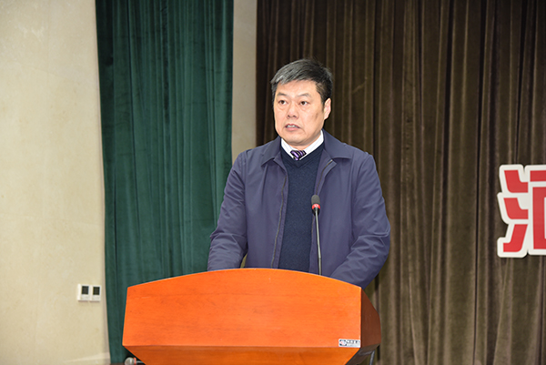 森源鴻馬隆重召開2022年度總結(jié)表彰暨2023年經(jīng)營動員大會(圖4) 森源鴻馬隆重召開2022年度總結(jié)表彰暨2023年經(jīng)營動員大會(圖4)