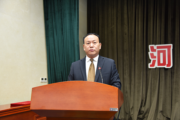 森源鴻馬隆重召開2022年度總結(jié)表彰暨2023年經(jīng)營動員大會(圖5) 森源鴻馬隆重召開2022年度總結(jié)表彰暨2023年經(jīng)營動員大會(圖5)