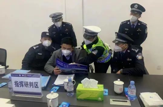 打造“三化”數(shù)字賦能警務(wù)室(圖1) 打造“三化”數(shù)字賦能警務(wù)室(圖1)