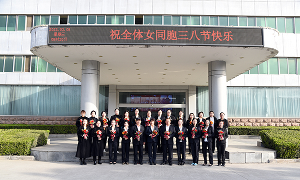 鮮花添香 魅力巾幗||森源鴻馬慶祝三八婦女節(jié)(圖11) 鮮花添香 魅力巾幗||森源鴻馬慶祝三八婦女節(jié)(圖11)