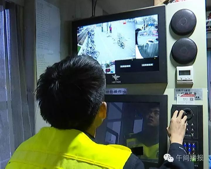 森源鴻馬移動(dòng)警務(wù)車—推進(jìn)警力便民利民(圖2) 森源鴻馬移動(dòng)警務(wù)車—推進(jìn)警力便民利民(圖2)