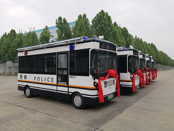 森源鴻馬智慧警務(wù)便民工作站發(fā)往河南周口||助力“五一”假期安全防控(圖3) 森源鴻馬智慧警務(wù)便民工作站發(fā)往河南周口||助力“五一”假期安全防控(圖3)