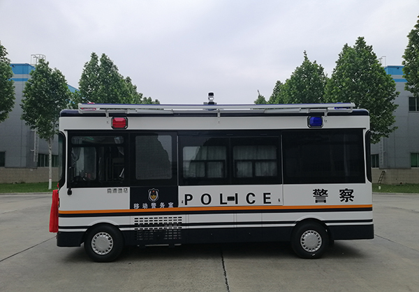 森源鴻馬智慧警務(wù)便民工作站發(fā)往河南周口||助力“五一”假期安全防控(圖4) 森源鴻馬智慧警務(wù)便民工作站發(fā)往河南周口||助力“五一”假期安全防控(圖4)